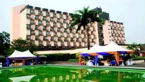 an image of the 'Malecon 2000'